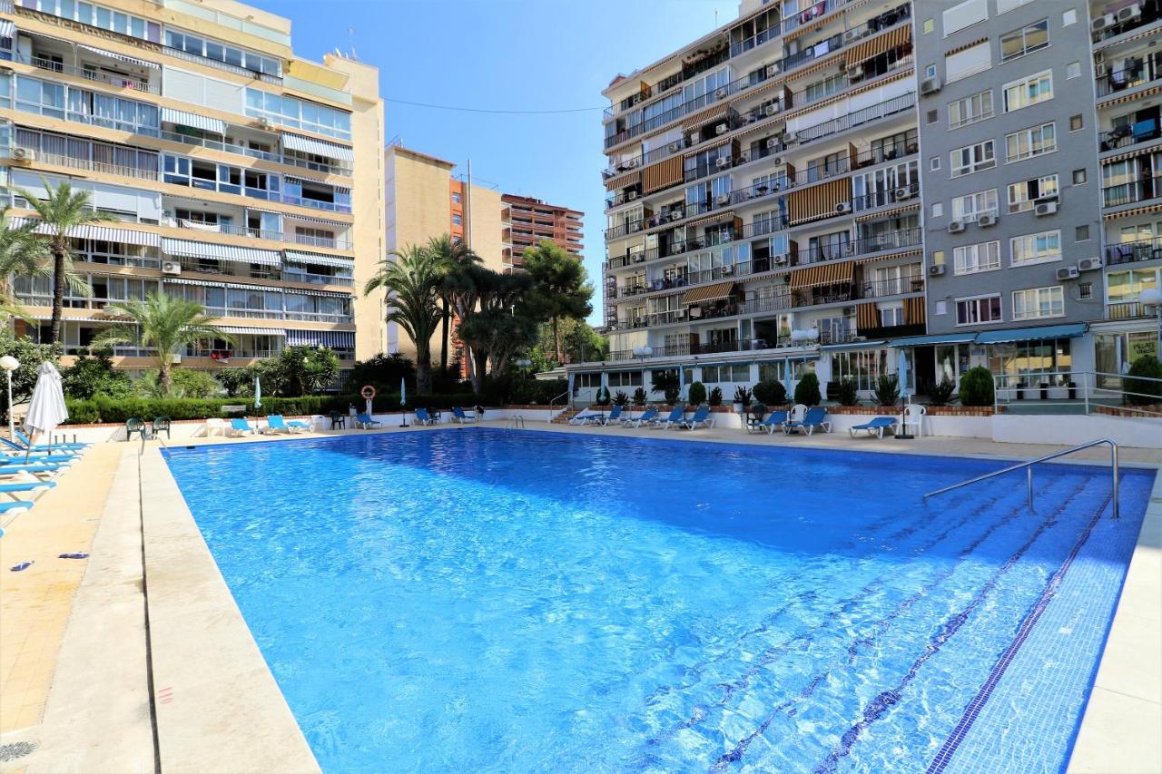 Bermudas 814 Appartement Benidorm Buitenkant foto