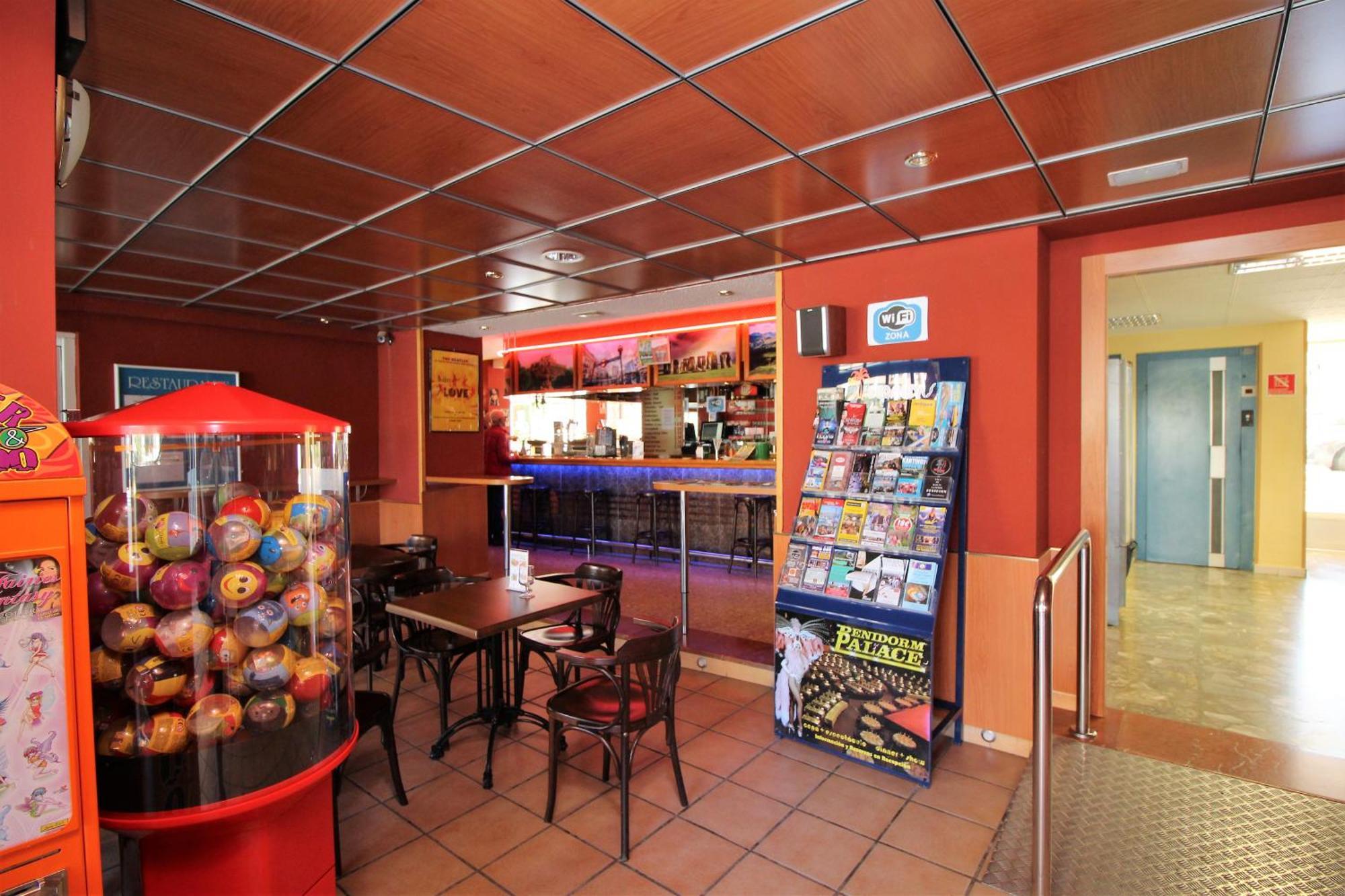 Bermudas 814 Appartement Benidorm Buitenkant foto