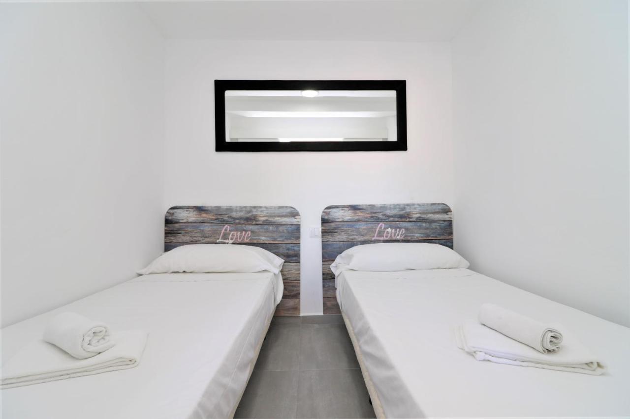 Bermudas 814 Appartement Benidorm Buitenkant foto